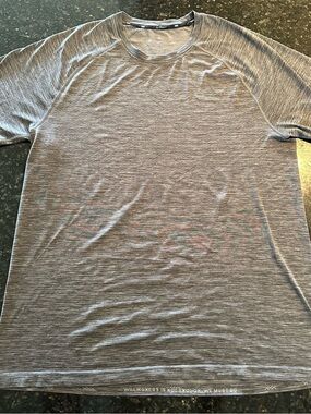 RHONE Mens Heather Gray Short Sleeve Performance Tee